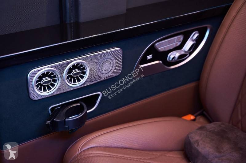 Furgoneta Mercedes 319 VIP 4+2 on stock