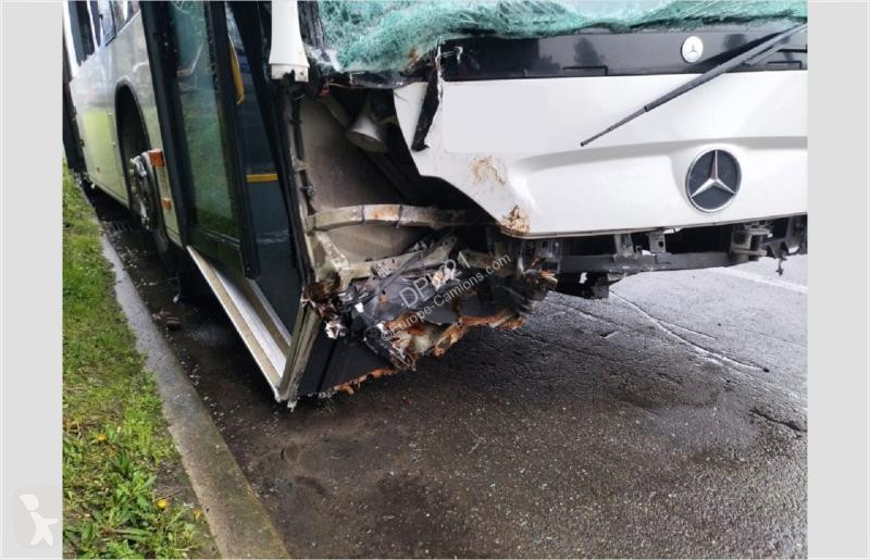 Autobuz Mercedes