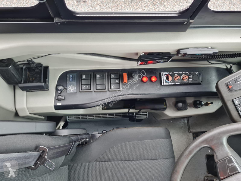 Autobuz Volvo 8900 B8R 6x2*4 EURO6 / 59 SEATS /...