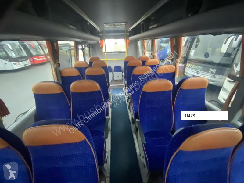 باص Iveco 70C17
