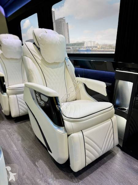Autobus Mercedes Cuby 11+1 VIP Line
