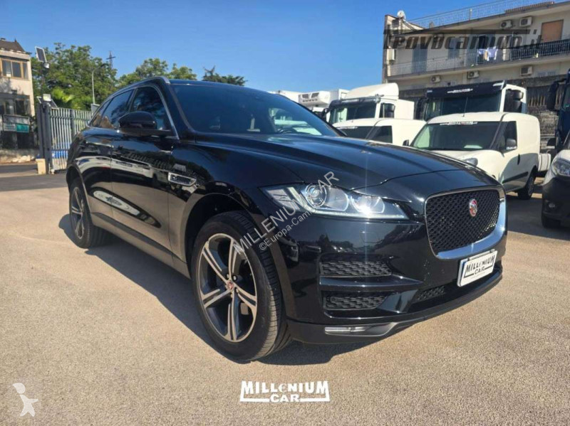 Buss  JAGUAR FPACE 2020 KM 110MILA