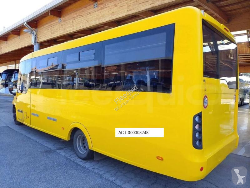Veicolo commerciale Iveco Indcar