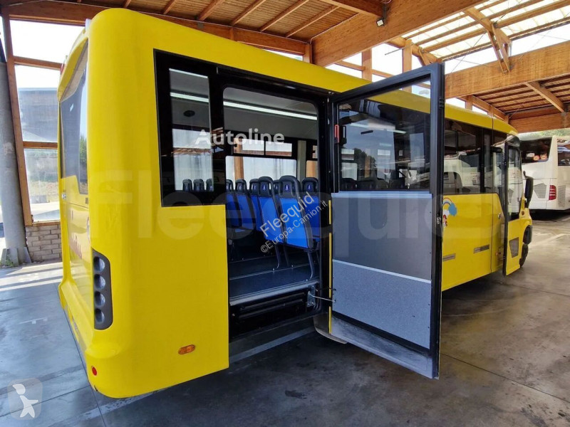 Autobús Iveco Indcar