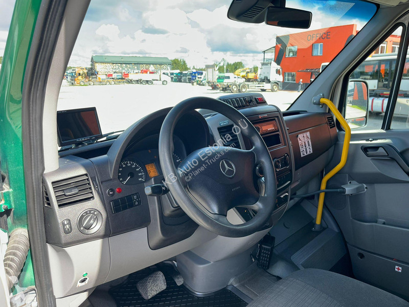 Camioneta Mercedes 516 CDI 12 SEATS + 2...