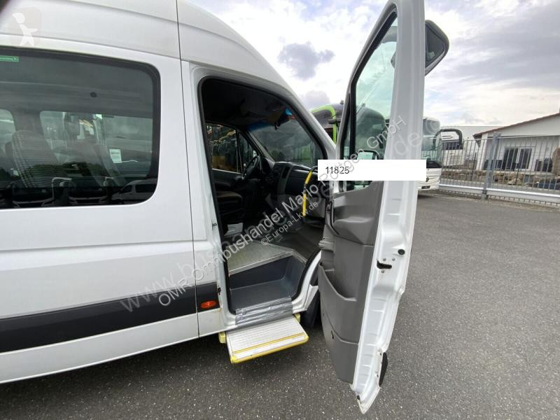 باص Mercedes Transfer 55