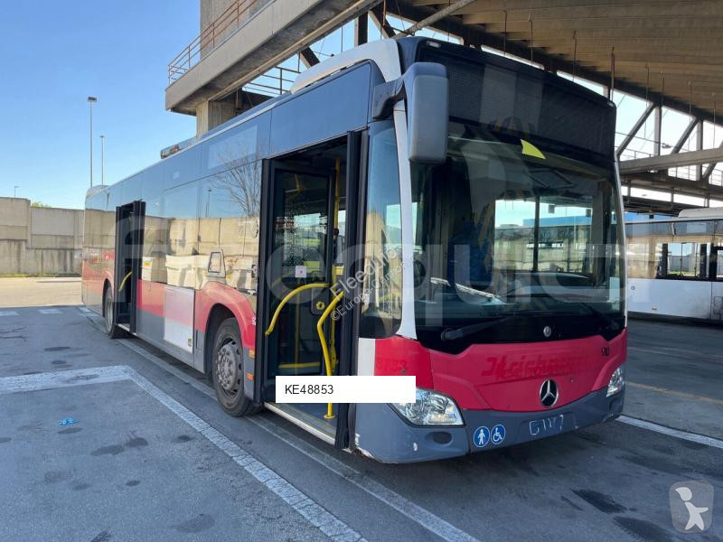 باص Mercedes