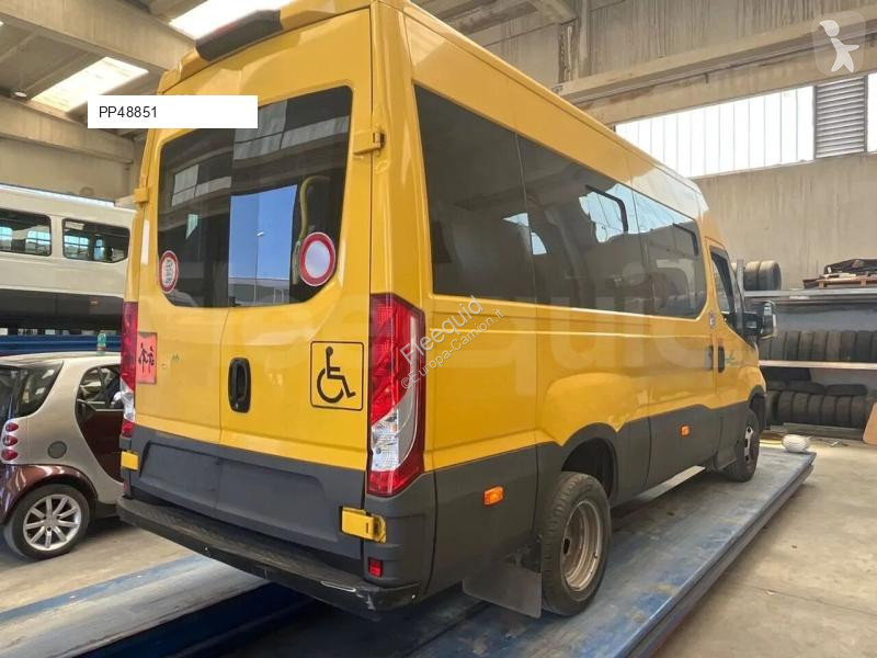 Bus Iveco