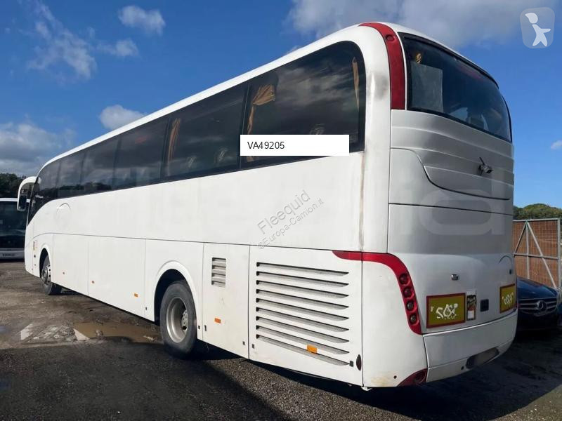 Autobús Mercedes Caetano