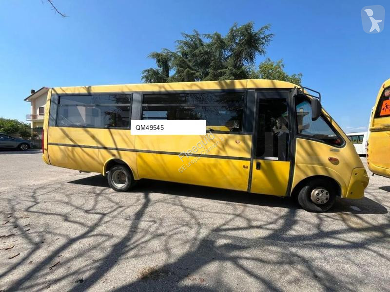 Véhicule utilitaire Iveco Cacciamali