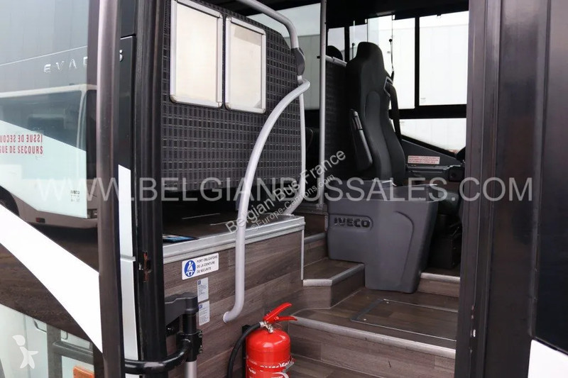 باص Iveco H / Airco / with handicap Lift / 415...