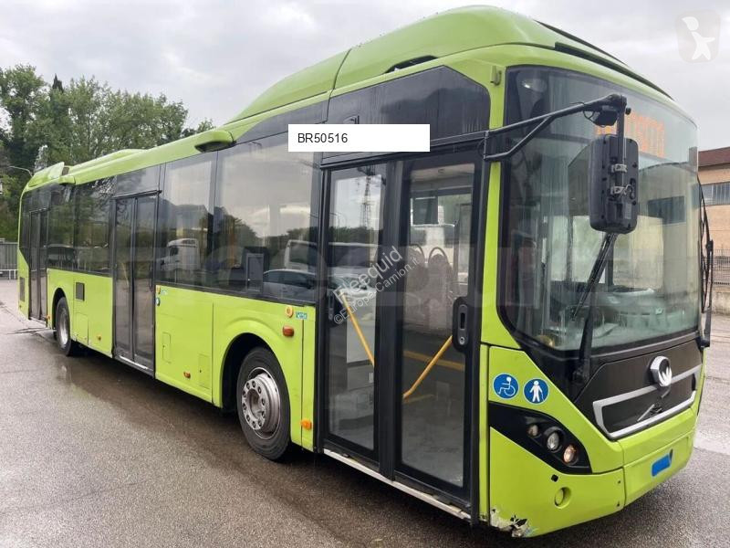 Pullman Volvo 7900