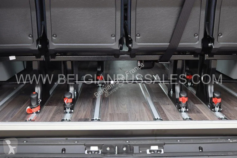 Véhicule utilitaire Iveco Line / NEW / Airco /...