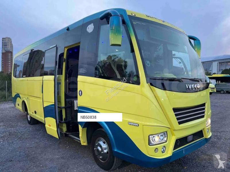 باص Iveco Ferqui