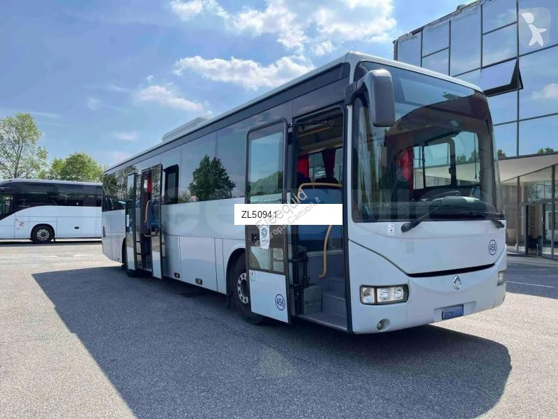 باص Iveco
