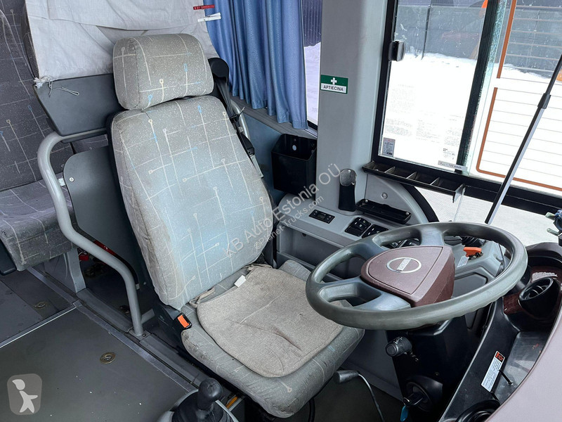باص Isuzu Turquoise 36 SEATS / AC