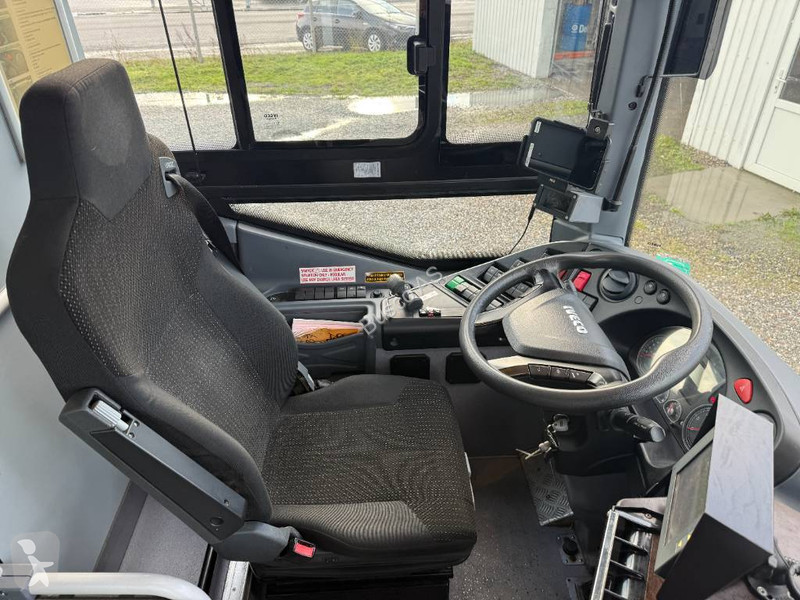 باص Iveco 7 Units!