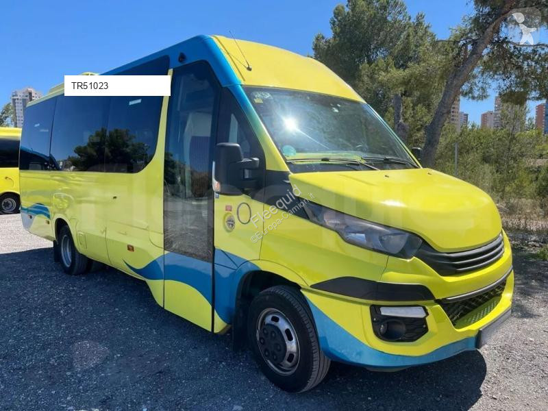 باص Iveco Ferqui