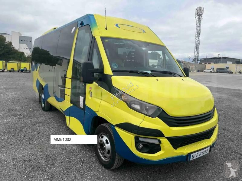 باص Iveco Ferqui
