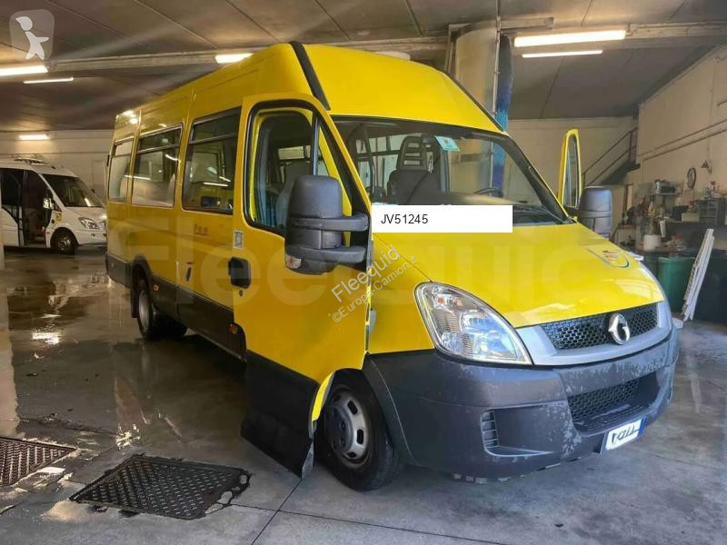 باص Iveco
