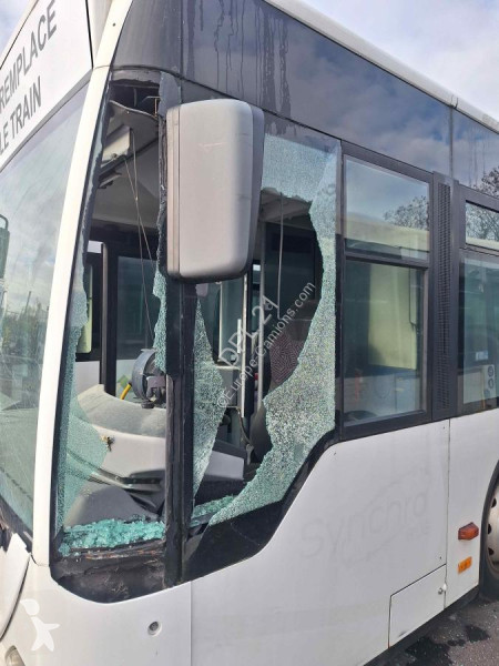 باص Mercedes