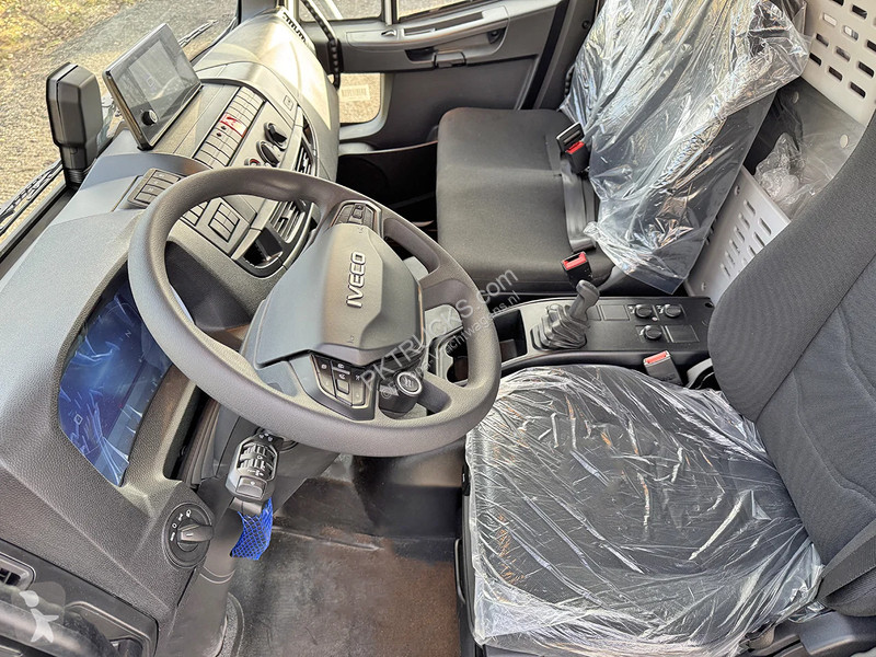 باص Iveco EuroCargo 150 E25WS Midi Bus (2 units)