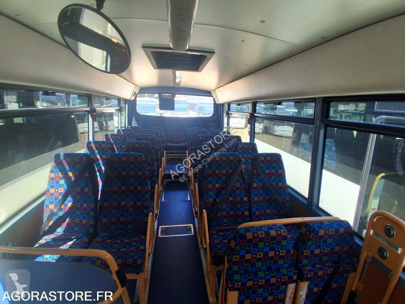 باص Irisbus RECREO