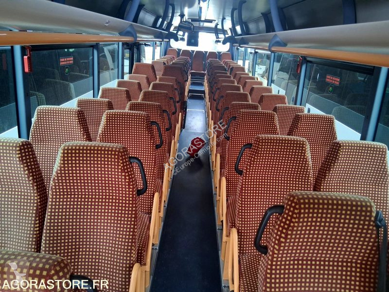 باص Irisbus RECREO