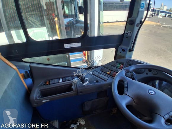 Autobuz