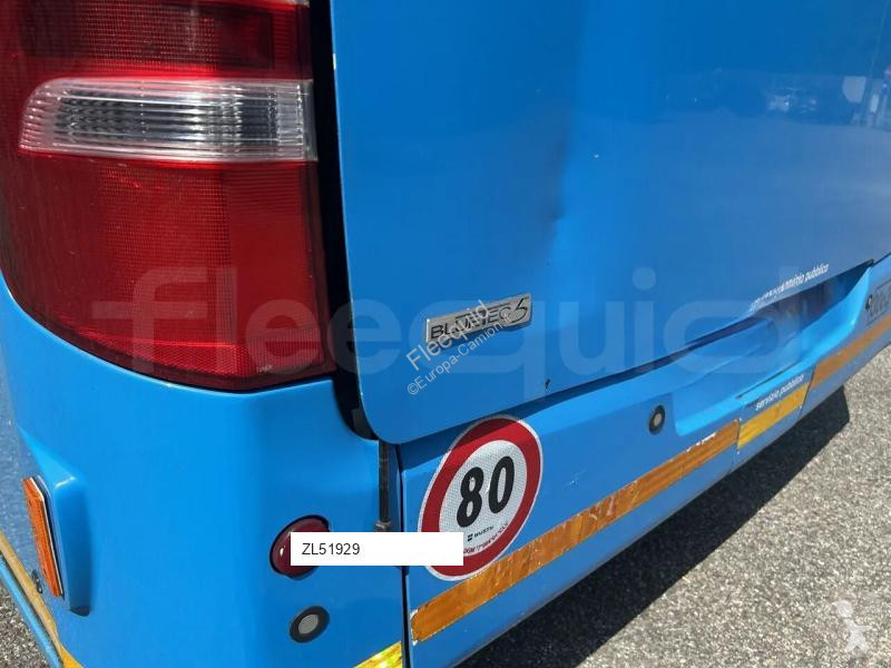 Autobús Mercedes