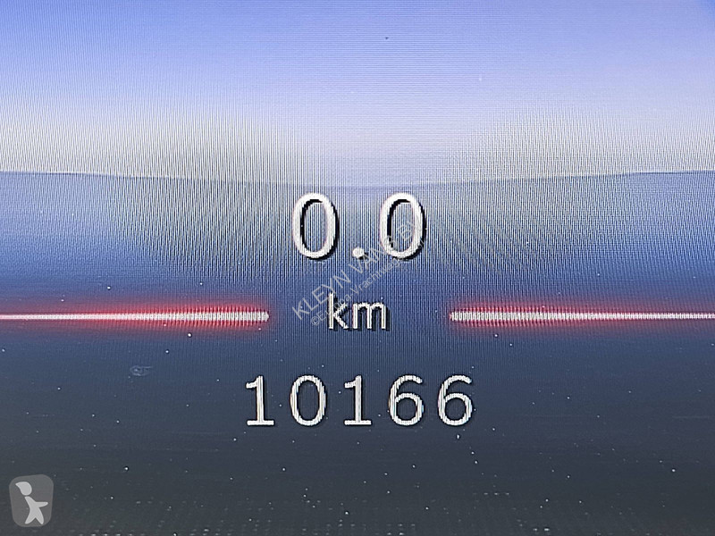 Véhicule utilitaire Mercedes 300 wltp 364 kms...