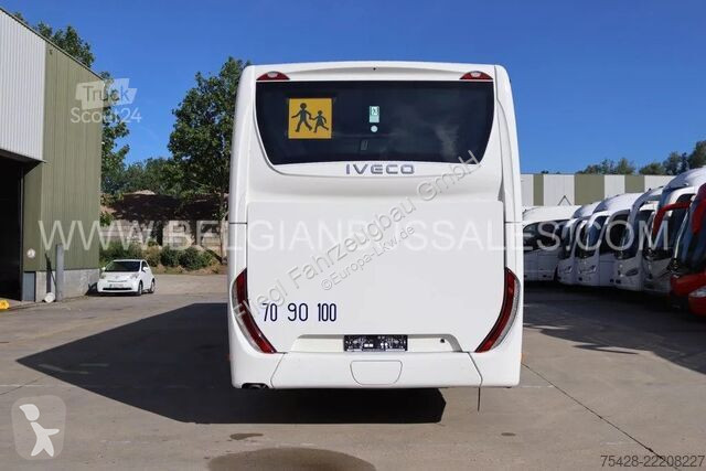 Autobussen