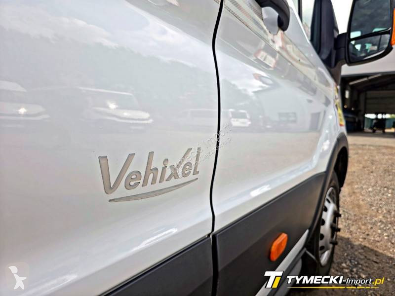 Комерційні автомобілі Ford