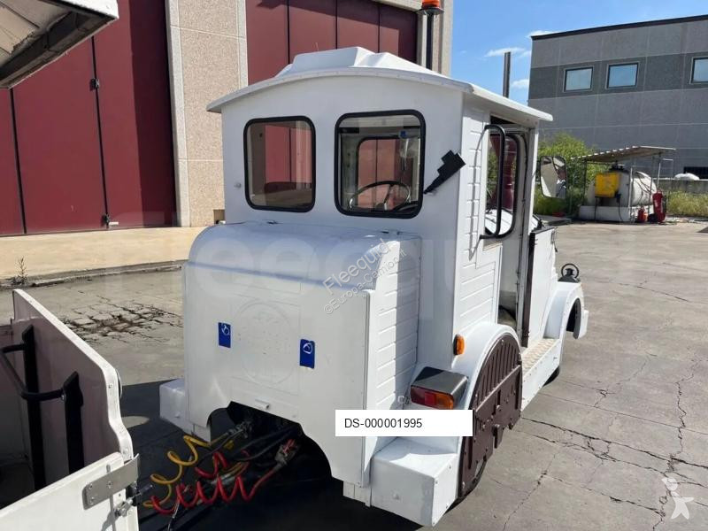 Autóbusz  HD180F
