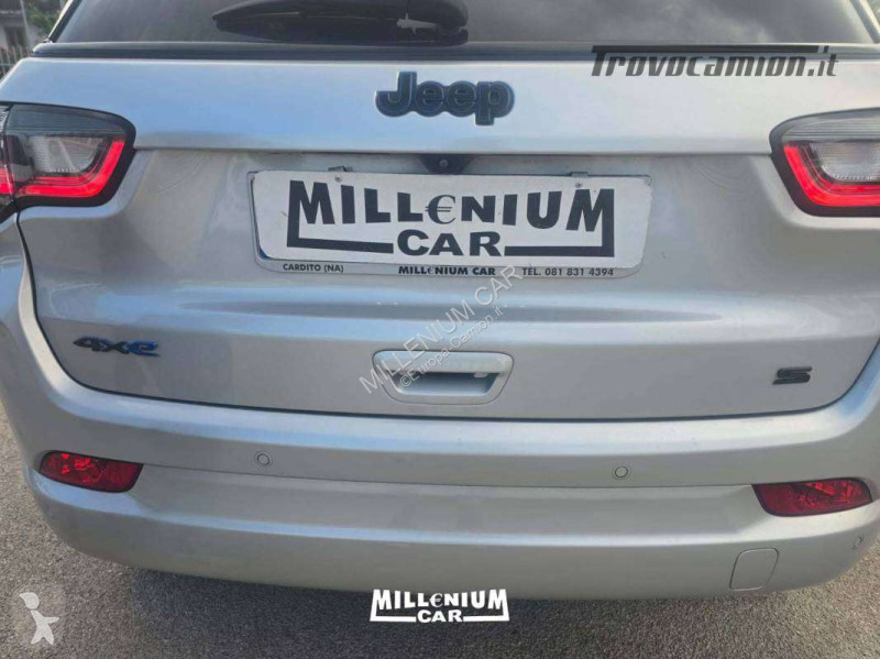 Коммерческий автомобиль  JEEP COMPASS S 4XE...