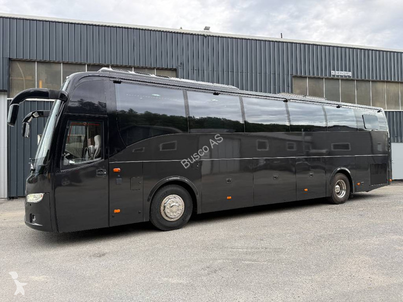 Autóbusz Volvo 9900. Motorhome!
