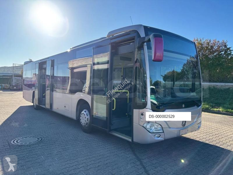 Autobús Mercedes