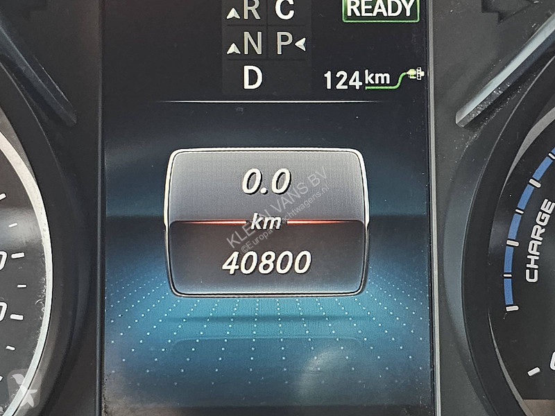 Mercedes 300 L2 7-Persoons 365km WLTP Navi...