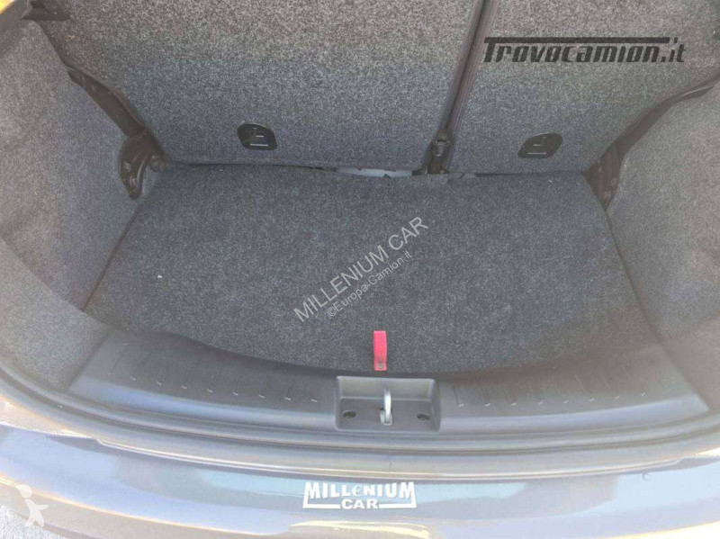 Véhicule utilitaire  LANCIA YPSILON GOLD HYBRID...