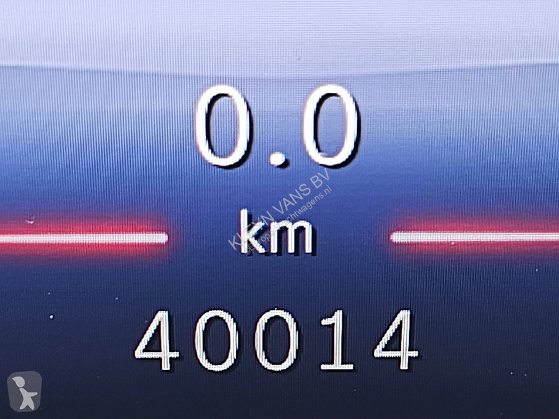Autóbusz Mercedes 300 90kWH L2 364Km WLTP...