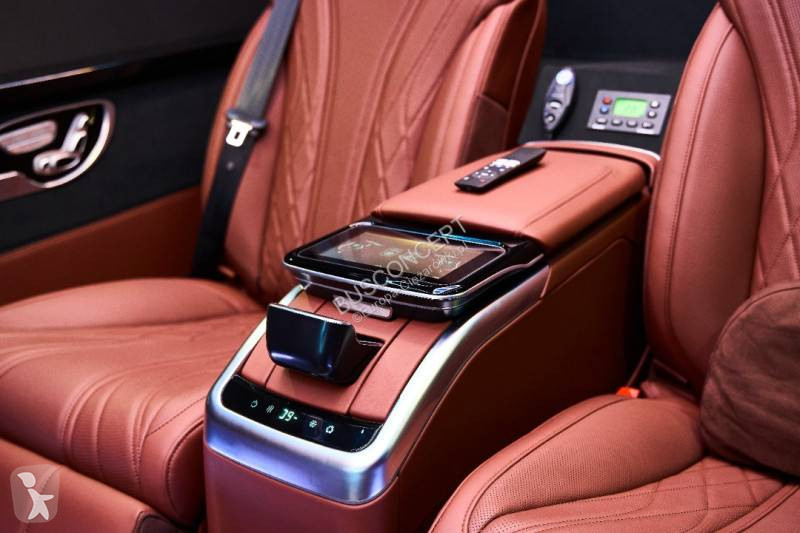 Furgoneta Mercedes 319 VIP 4+2 on stock