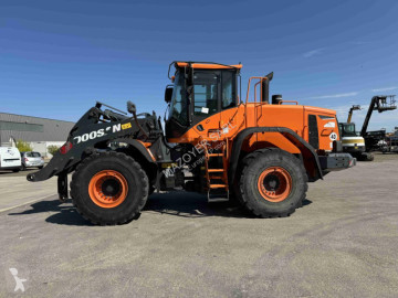 Chargeuse sur pneus Doosan