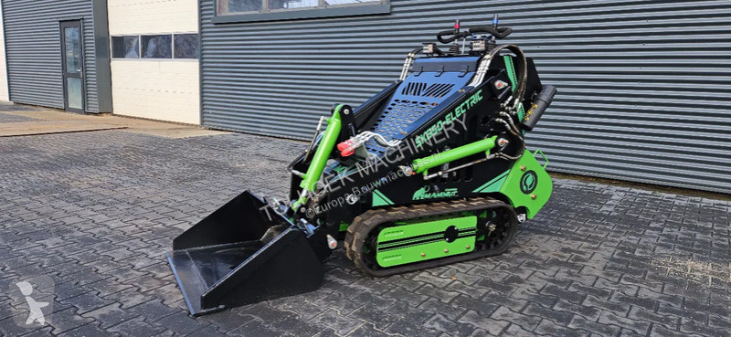 Shovel SK 650 ELECTRIC SKIDSTEER LOADER