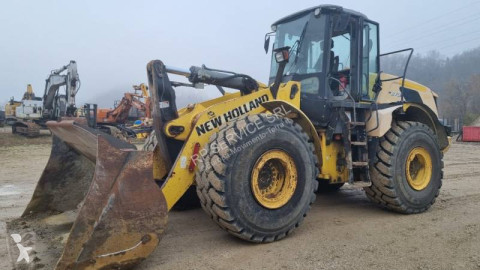 Læsser på dæk New Holland