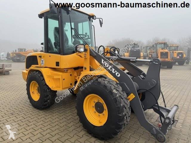 مُحمّلة Volvo L30G