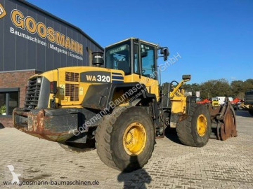 Komatsu