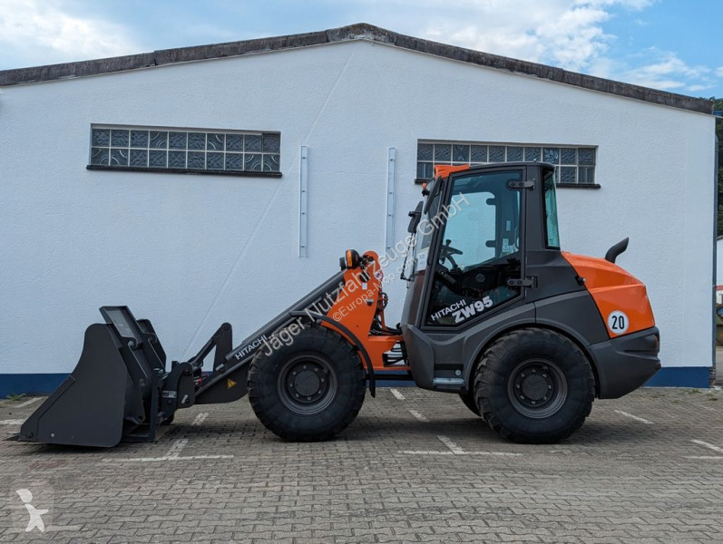 Pala cargadora Hitachi Netto 57.000.-€...