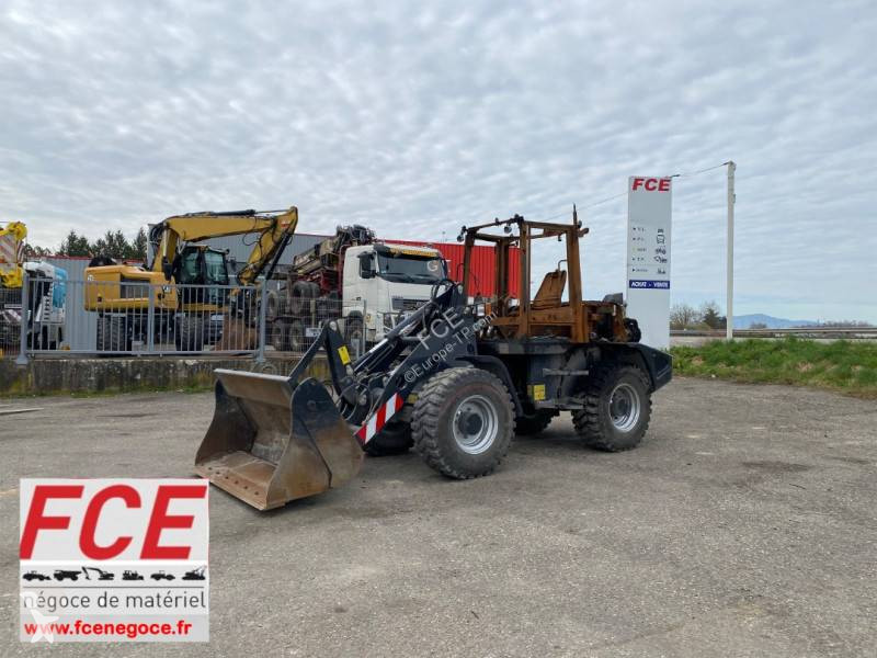 Incarcator Yanmar V 100 / Certificat CE endommagée