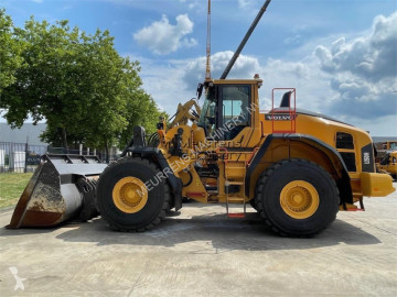 Pala gommata Volvo