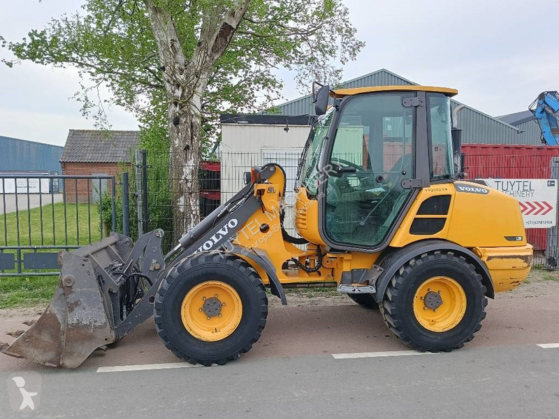 Shovel Volvo L 20 F-P shovel wiellader loader...